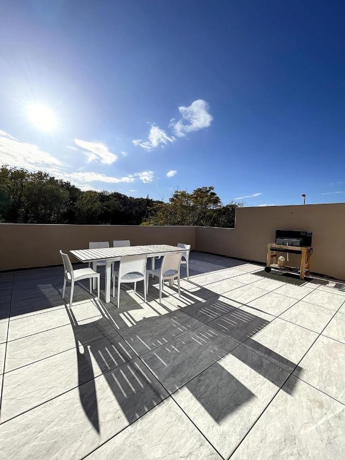 Villa 400M2 Piscine Interieure Tres Calme Agde Exteriör bild