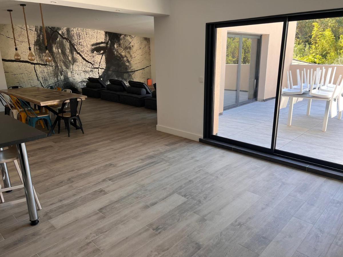 Villa 400M2 Piscine Interieure Tres Calme Agde Exteriör bild